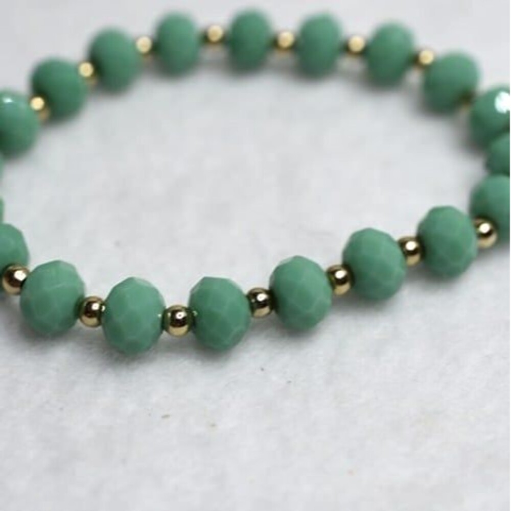 Vintage Seafoam Green Beads Gold Tone Spacers Stretch 6" Bracelet